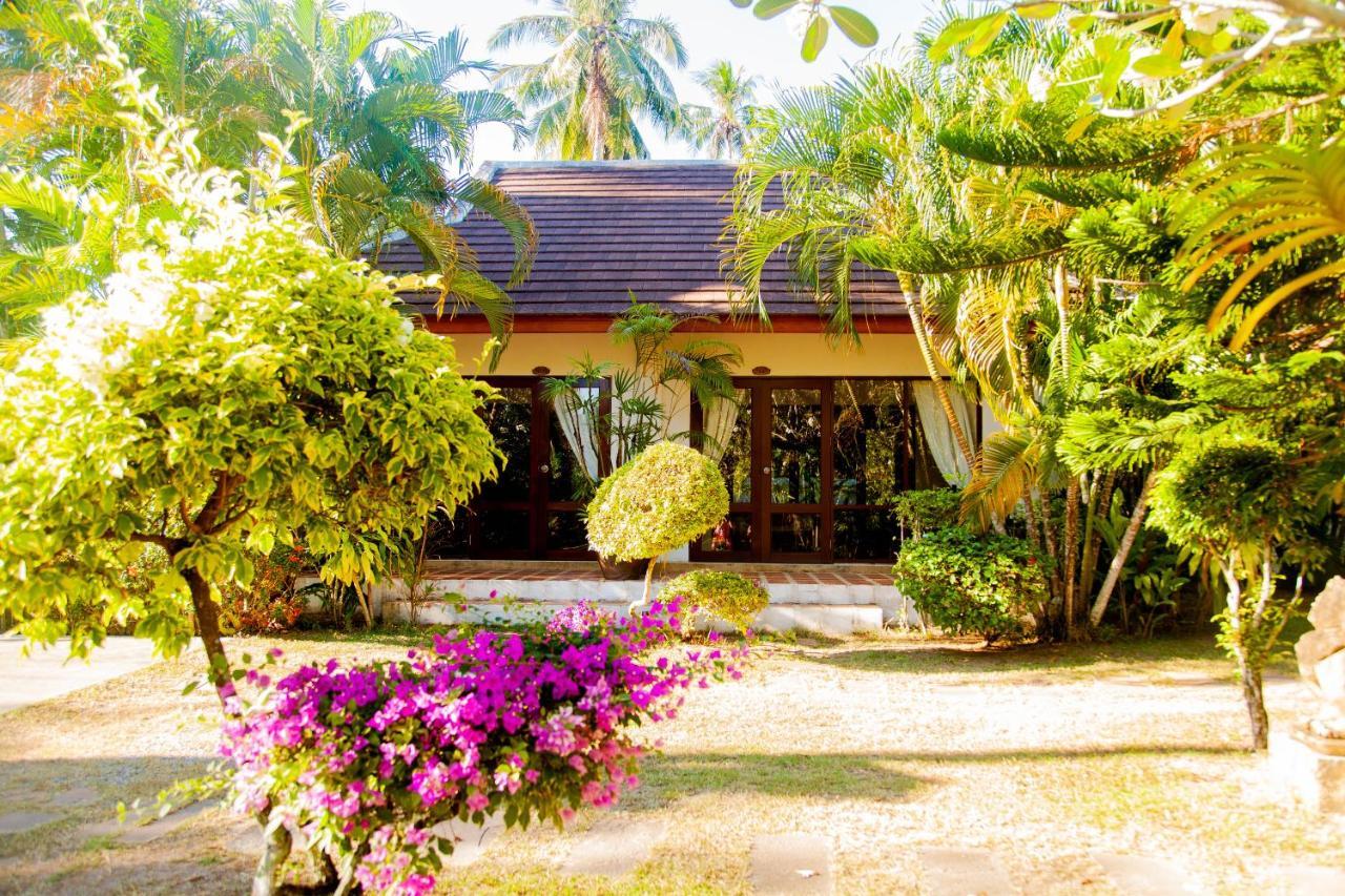 Easy Time Resort Laem Sai Beach Екстер'єр фото